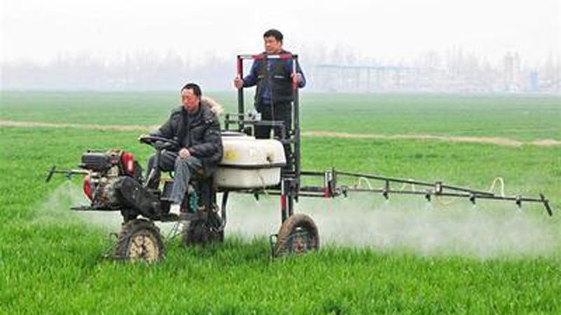 农业无人机植保机：使用前的五大关键考量**
